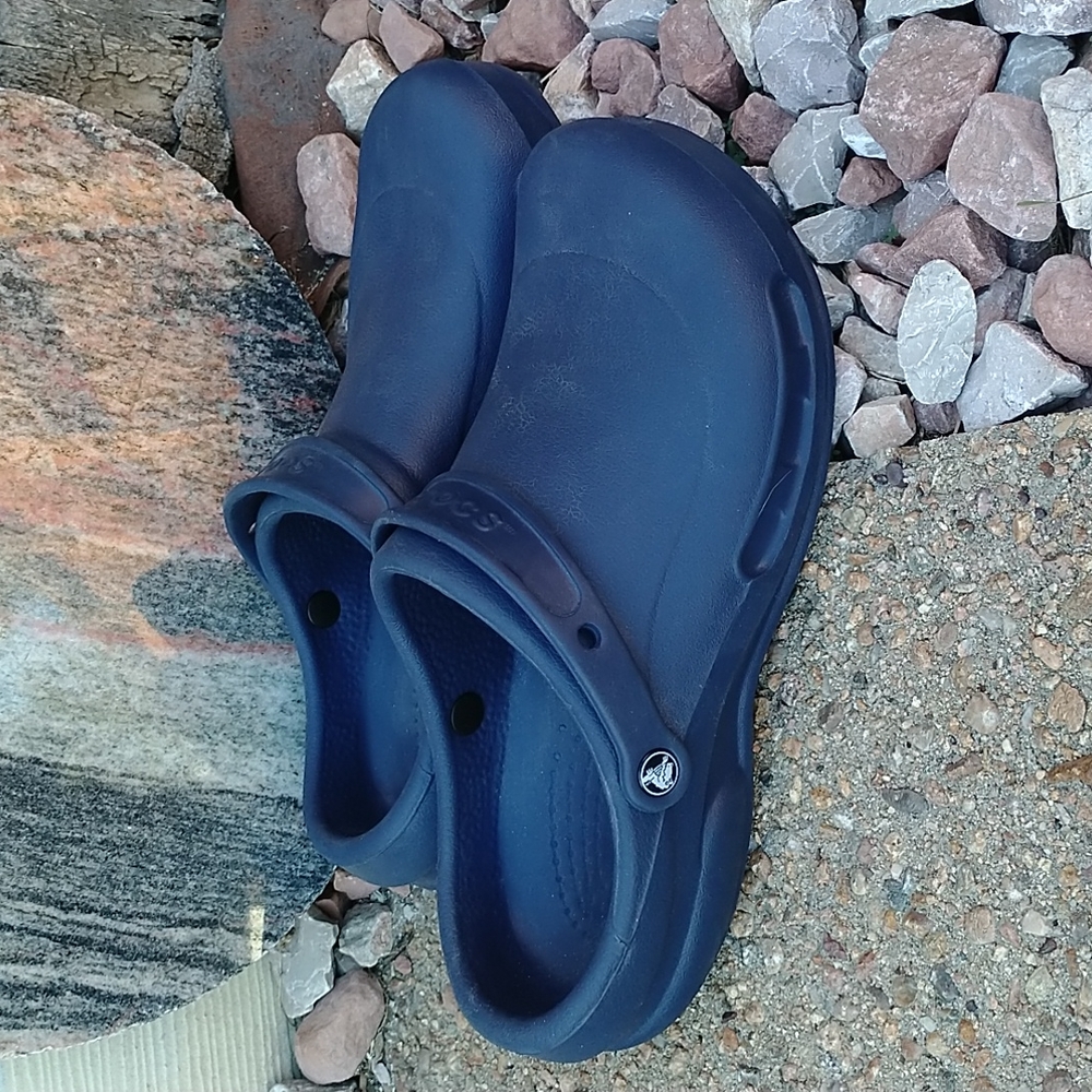 Crocs navy blue classic slip on clogs shoes non slip soles men's 13